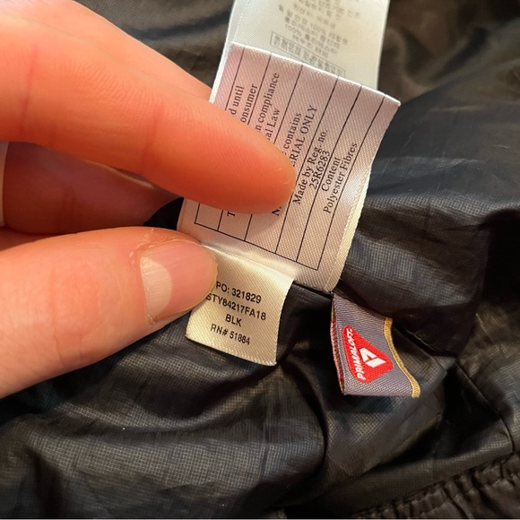 Patagonia Black Nano Puff - Picture 4 of 4